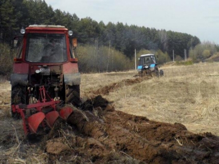 Опашка населенных пунктов – необходимая мера пожарной безопасности.